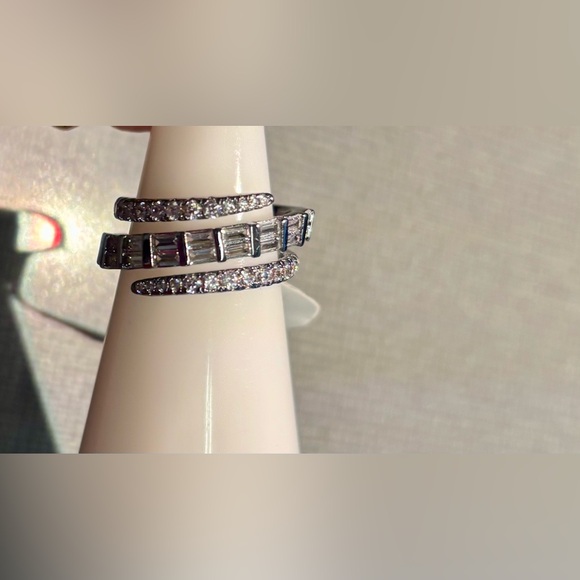 “Radiance and Rapture” - Picture 2 of 3